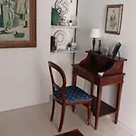 Donnaregina Apartman