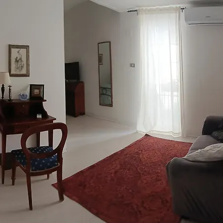 Appartement Donnaregina Napels