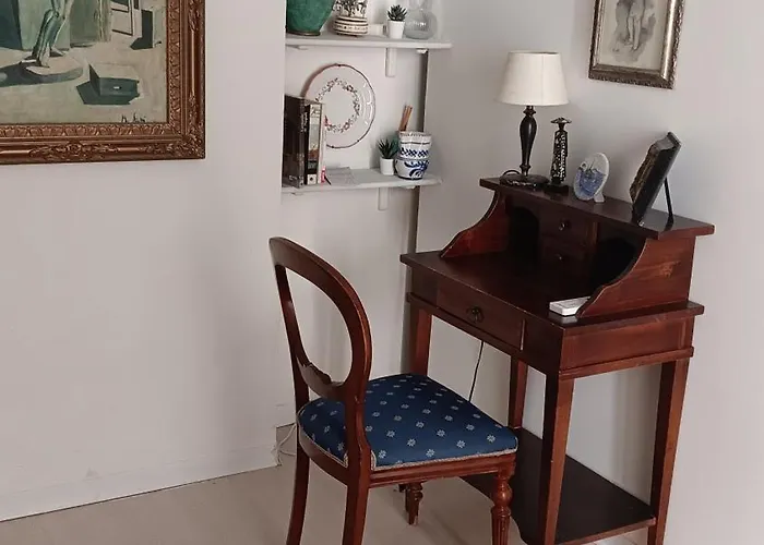 Donnaregina Apartamento